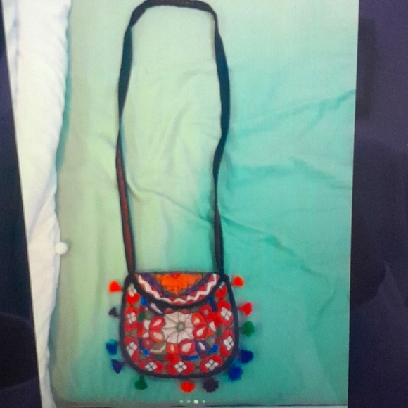 Purses - Picture 3 of 4